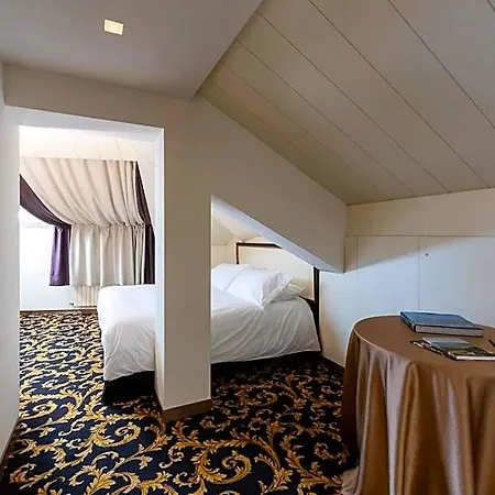 Hotell Doriguzzi Feltre